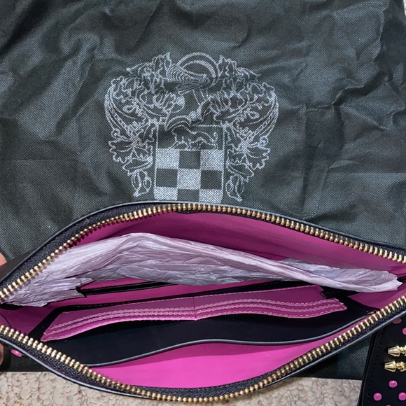 Purse - Picture 4 of 8